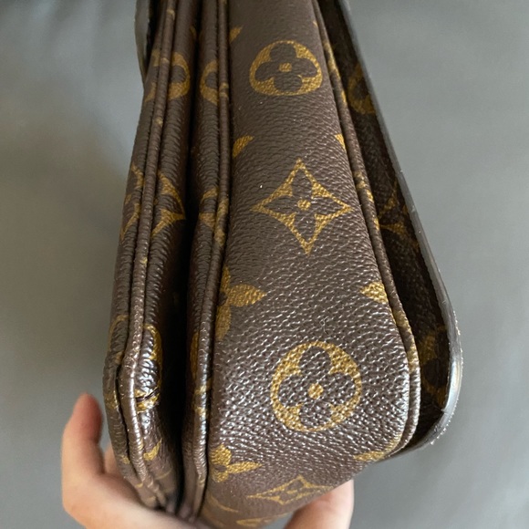 ❌SOLD❌LV POCHETTE MÉTIS , NO STRAP - Picture 4 of 13